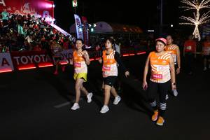 BIB: 17243, 29649, 28662
                            <button type="button" onclick="openModal(23062735)" class="btn btn-primary btn-sm float-right btn-popup" data-toggle="modal" data-target=".modal-high-quality">
                        <i class="fas fa-shopping-cart"></i> Add to Cart
                    </button>
                                            <button type="button" onclick="isThisMe(23062735, true)" class="btn btn-success btn-sm float-right btn-popup btn-isme hidden" data-toggle="tooltip" data-placement="bottom" title="นี่คือรูปของคุณใช่ไหม คลิกที่นี่เพื่อเอาเข้าอัลบั้ม">
                        <i class="fas fa-plus"></i> Add to album
                    </button>
                    <button type="button" onclick="isThisMe(23062735, false)" class="btn btn-warning btn-sm float-right btn-popup btn-isnotme hidden">
                        <i class="fas fa-ban"></i> Remove from album
                    </button>